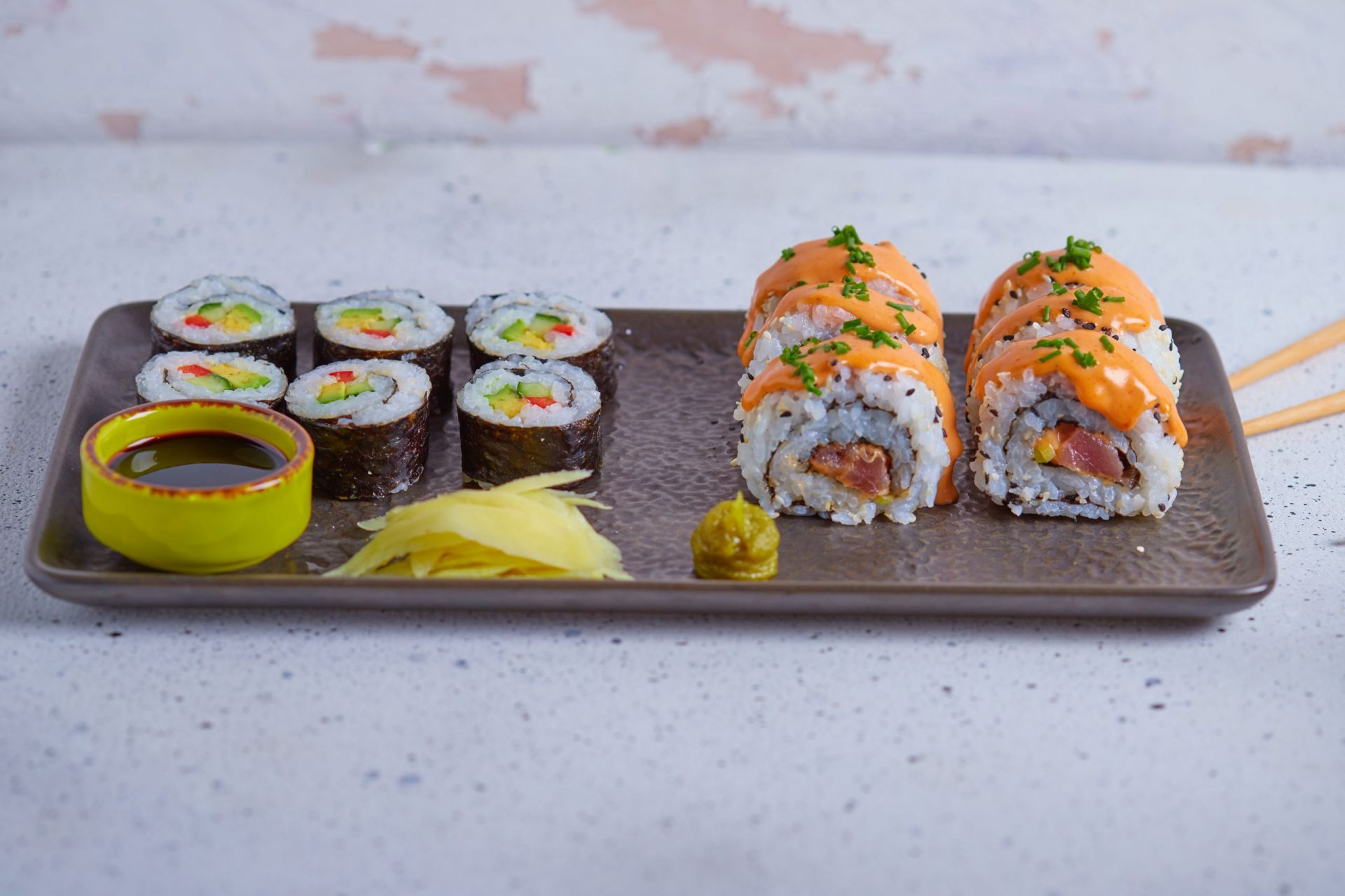 A sushi és a tekercs kalóriatartalma 100-ban. Szusi diéta